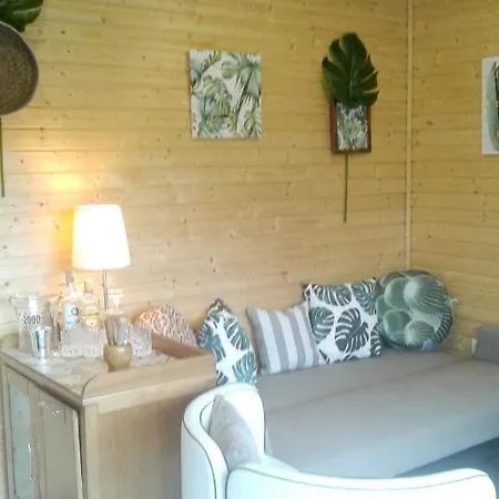 Bungalow With One Bedroom In With Wonderful Mountain View Furnished Balcony And Wifi